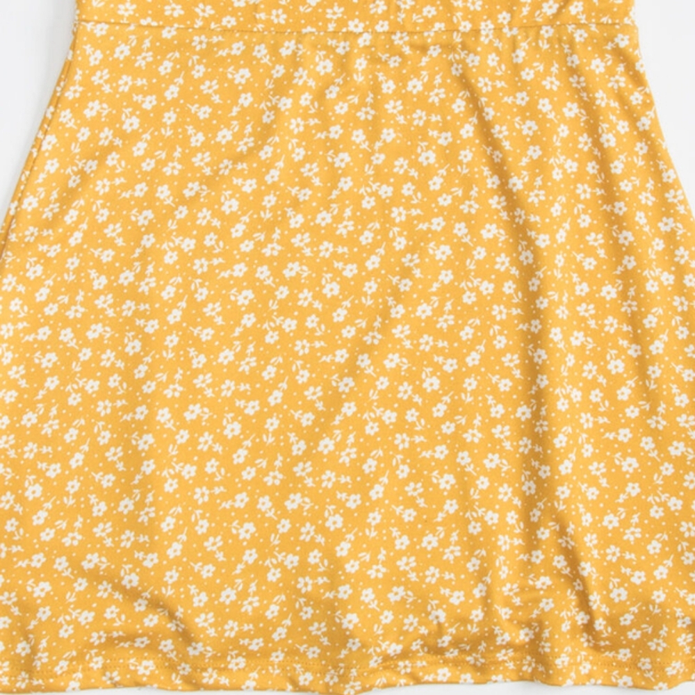 Tillys full tilt floral skirt